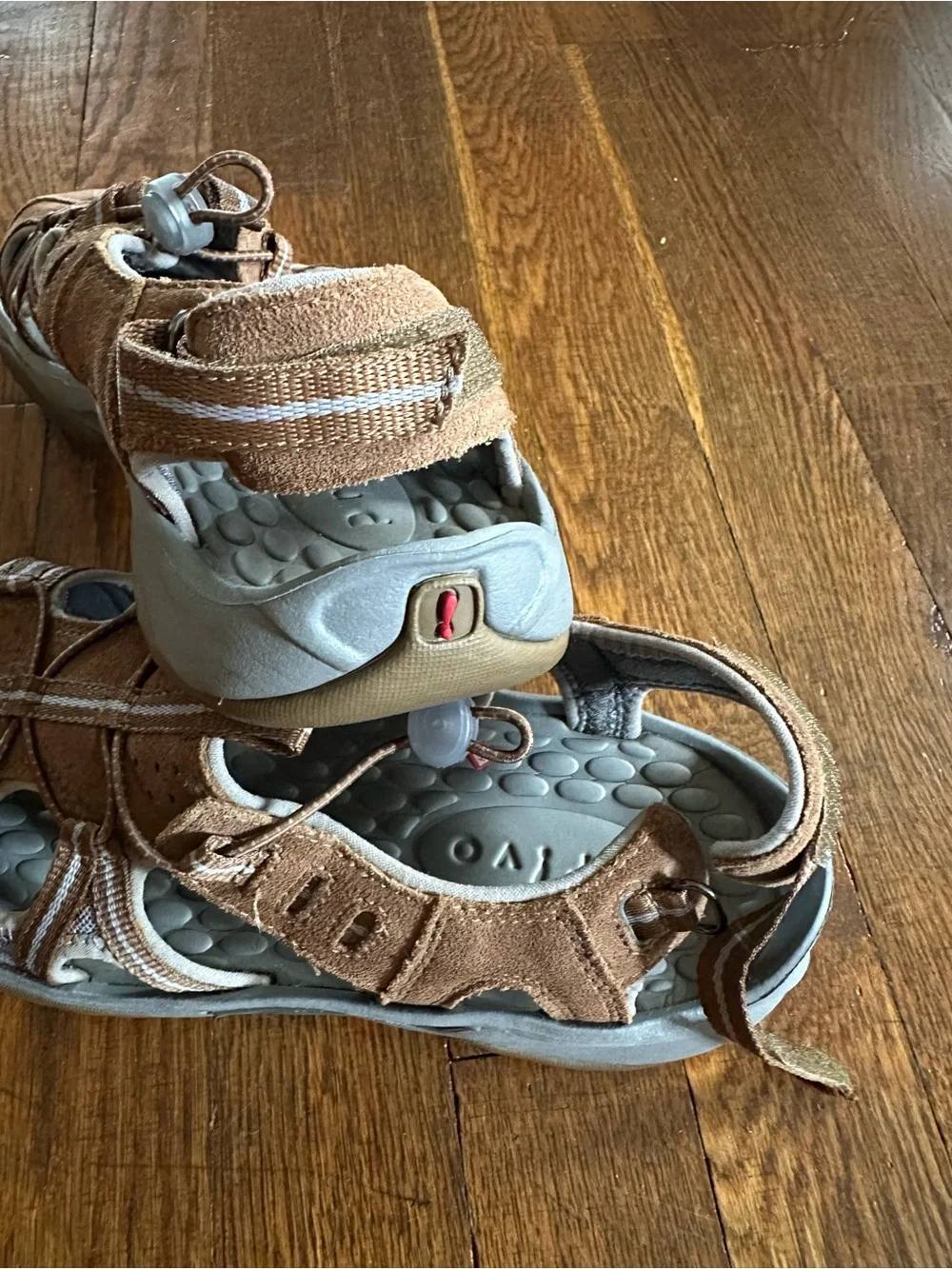 Women's Fisherman Sandals Leather Sz 10 EUC